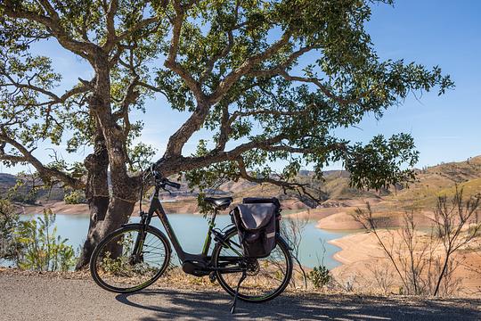E-Bikes Culinary Tour of Rural Algarve with Breakfast and Lunch