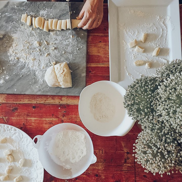 making gnocchi (1)