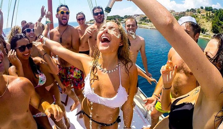 champagne shower yacht party