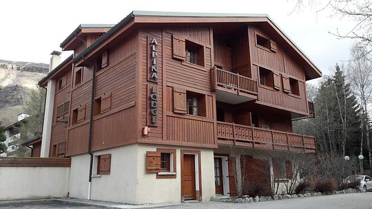 Alpina Lodge