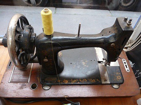 sewing_machine11